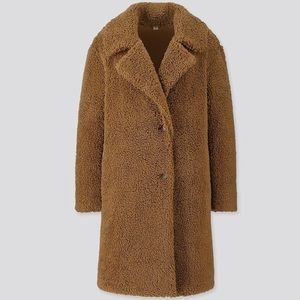 🤎UNIQLO Teddy Bear coat. EUC. Tan colour